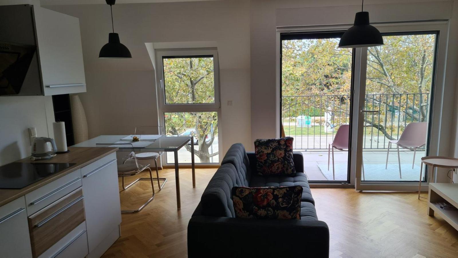 Top Apartments Kaiserebersdorf Viena Exterior foto